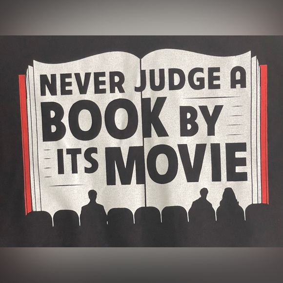 NWT NEVER JUDGE A BOOK BY ITS MOVIE Black Graphic Tee Shirt Size XL Juniors - Picture 2 of 4